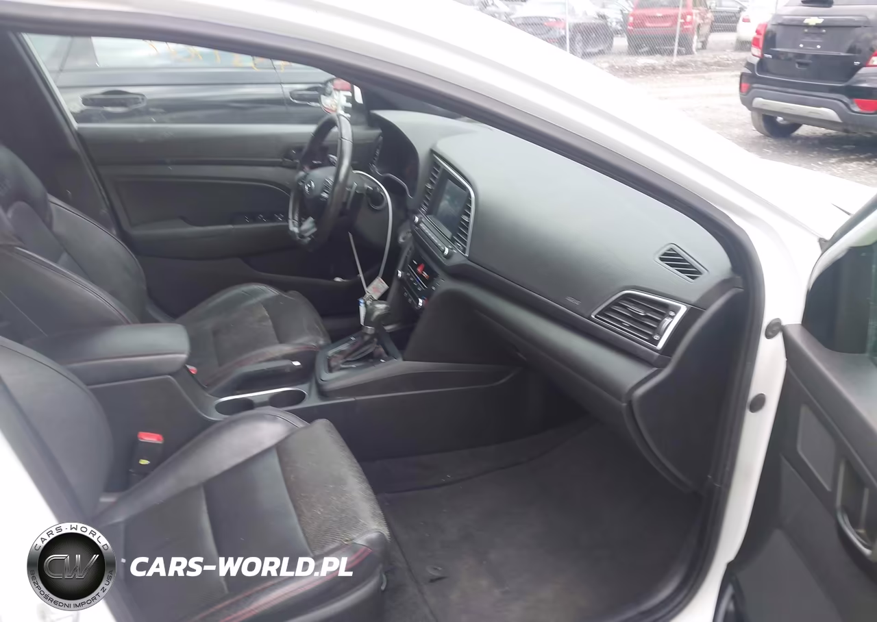 2017 Hyundai Elantra Sport VIN:KMHD04LB5HU355591 - 5