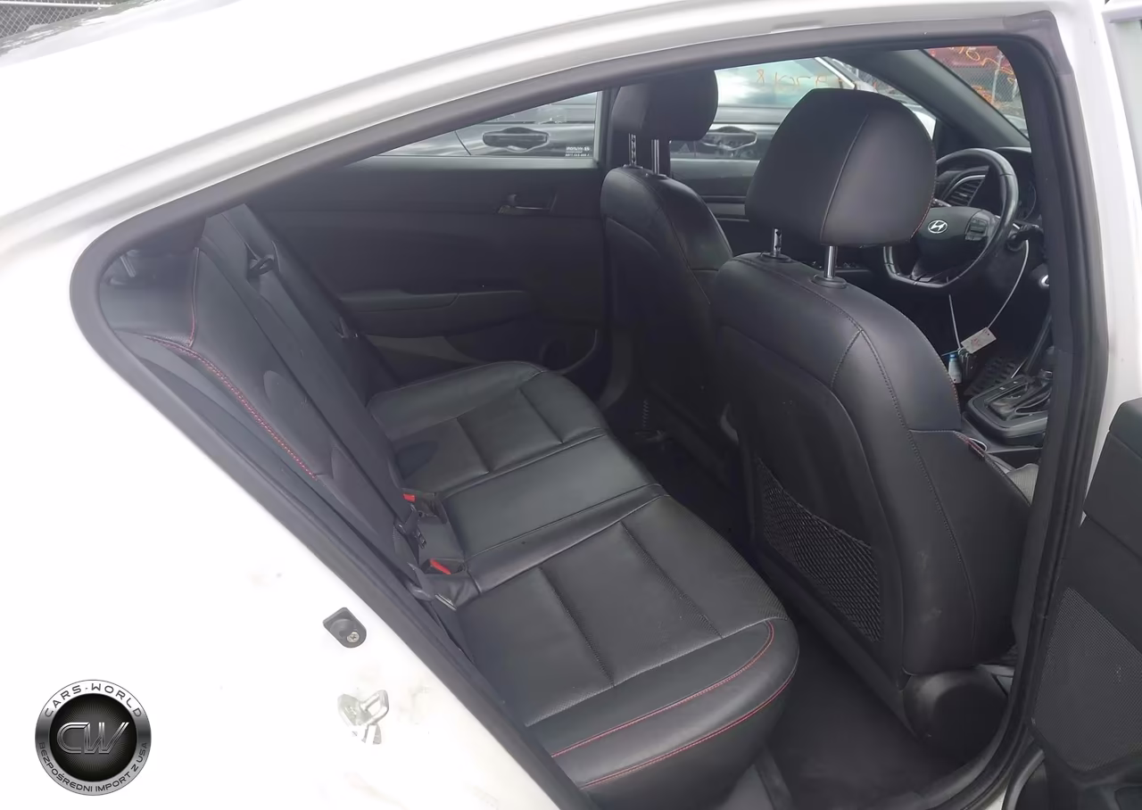 2017 Hyundai Elantra Sport VIN:KMHD04LB5HU355591 - 8