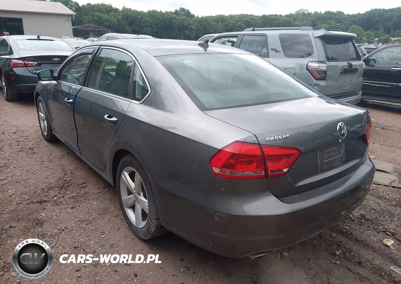 2013 Volkswagen Passat 2.5L Se VIN:1VWBP7A31DC100972 - 3