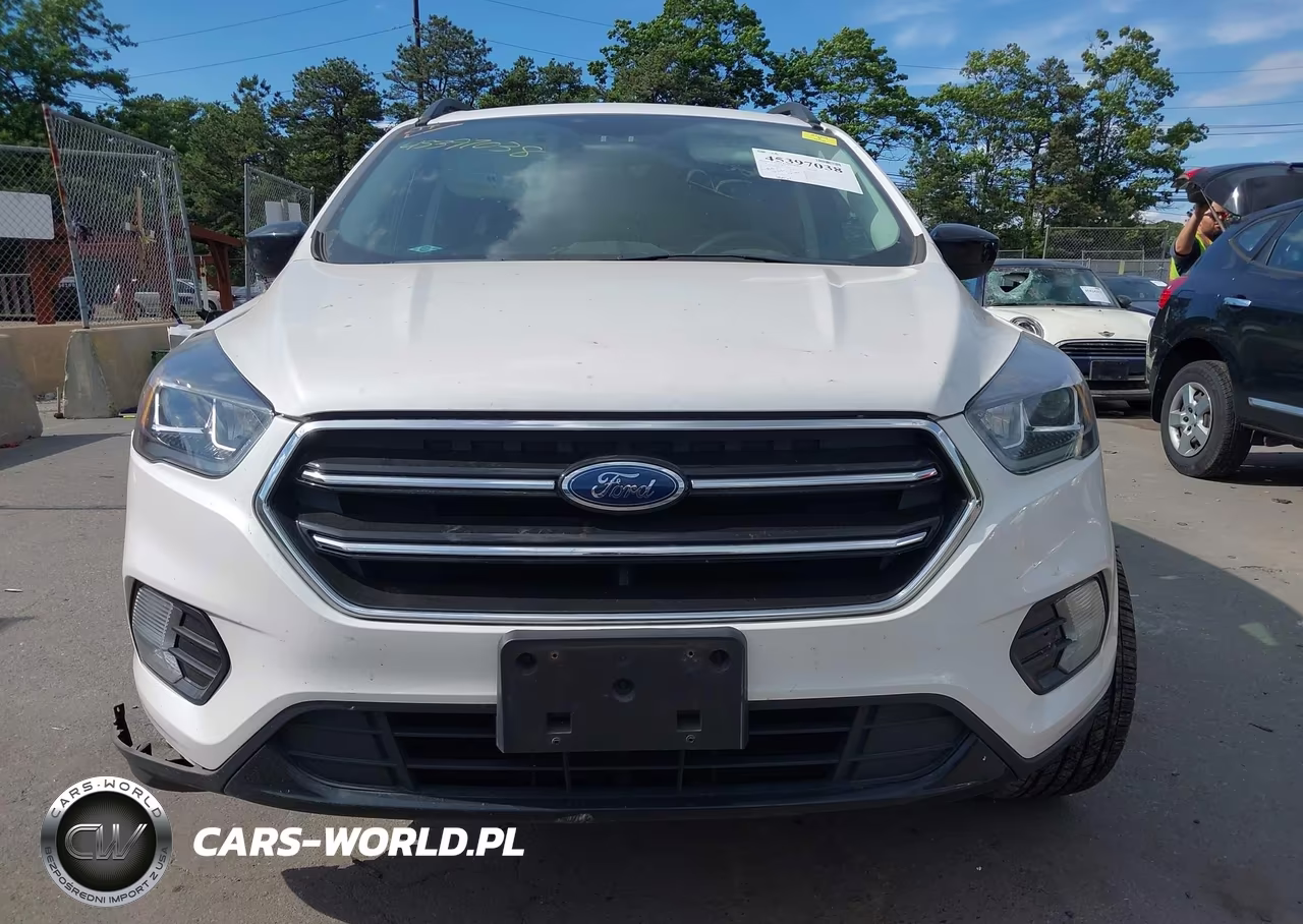 2018 Ford Escape Se VIN:1FMCU9GD1JUC25340 - 12