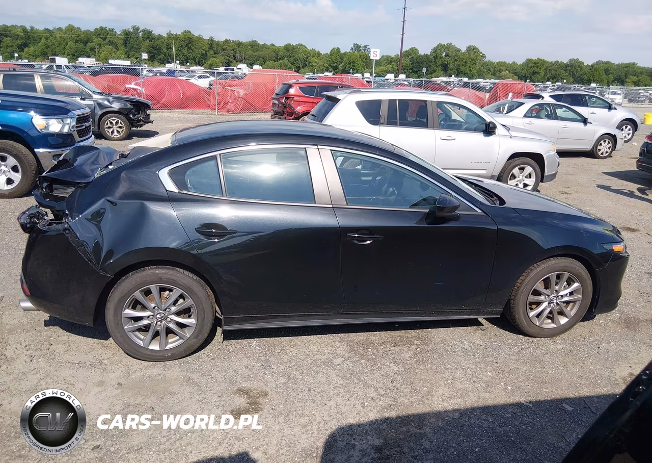 2022 Mazda Mazda3 2.5 S VIN:3MZBPAAL0NM302716 - 13