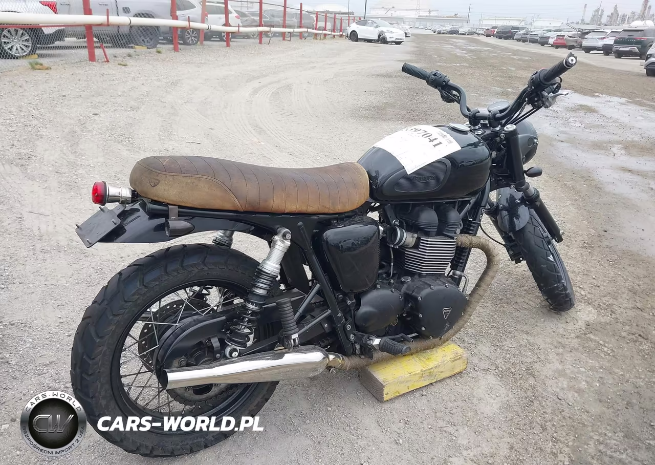 2015 Triumph Motorcycle Bonneville T100 VIN:SMT910K12FT667722 - 4