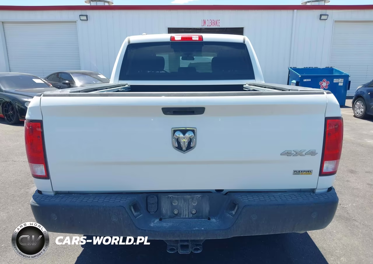 2019 Ram 1500 Classic Tradesman 4X4 5'7 Box VIN:1C6RR7KG6KS645461 - 14