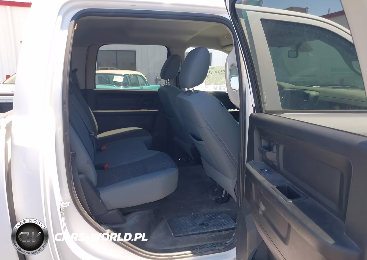 2019 Ram 1500 Classic Tradesman 4X4 5'7 Box VIN:1C6RR7KG6KS645461 - 8