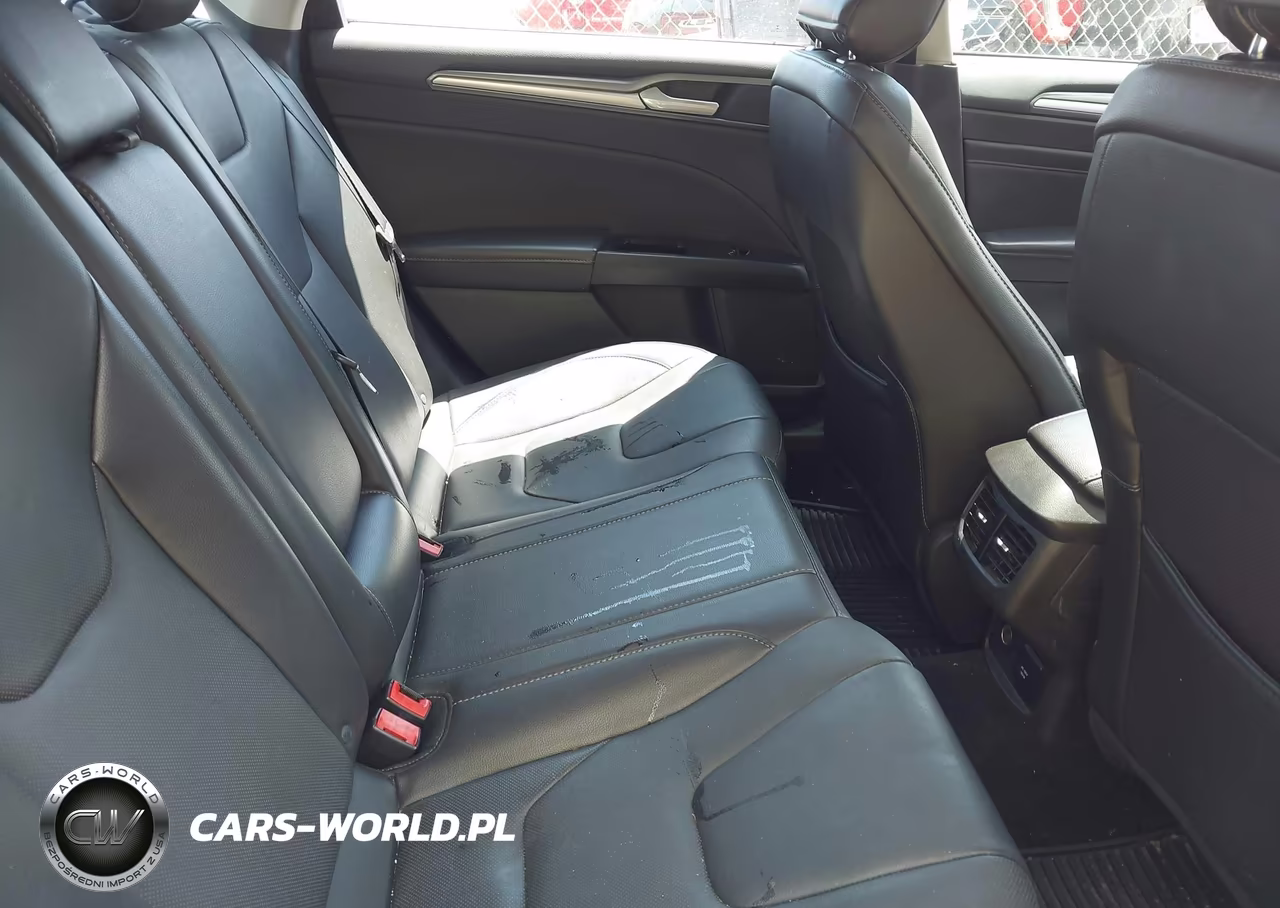 2016 Ford Fusion Hybrid Titanium VIN:3FA6P0RU2GR377618 - 8