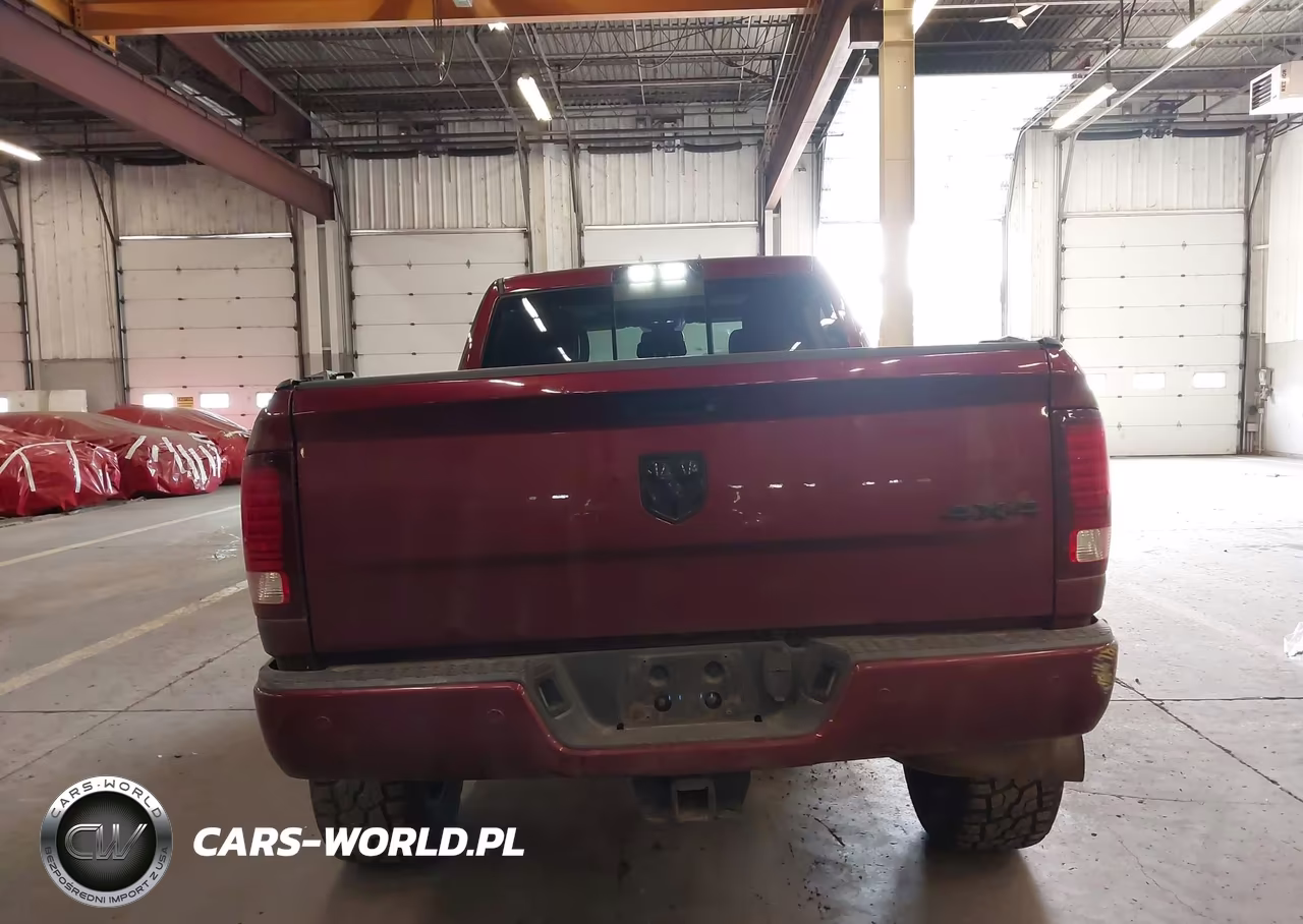2018 Ram 2500 Laramie 4X4 6'4 Box VIN:3C6UR5FL9JG313770 - 16