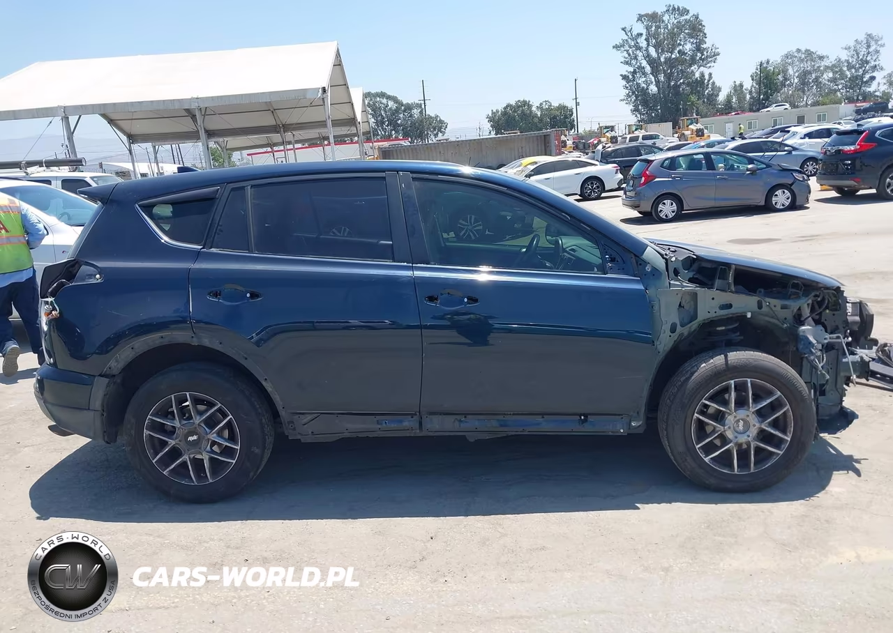 2017 Toyota Rav4 Xle VIN:JTMWFREV7HJ103004 - 14