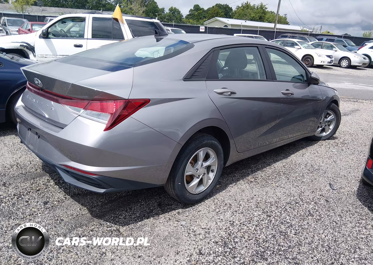 2023 Hyundai Elantra Se VIN:KMHLL4AG2PU547583 - 4