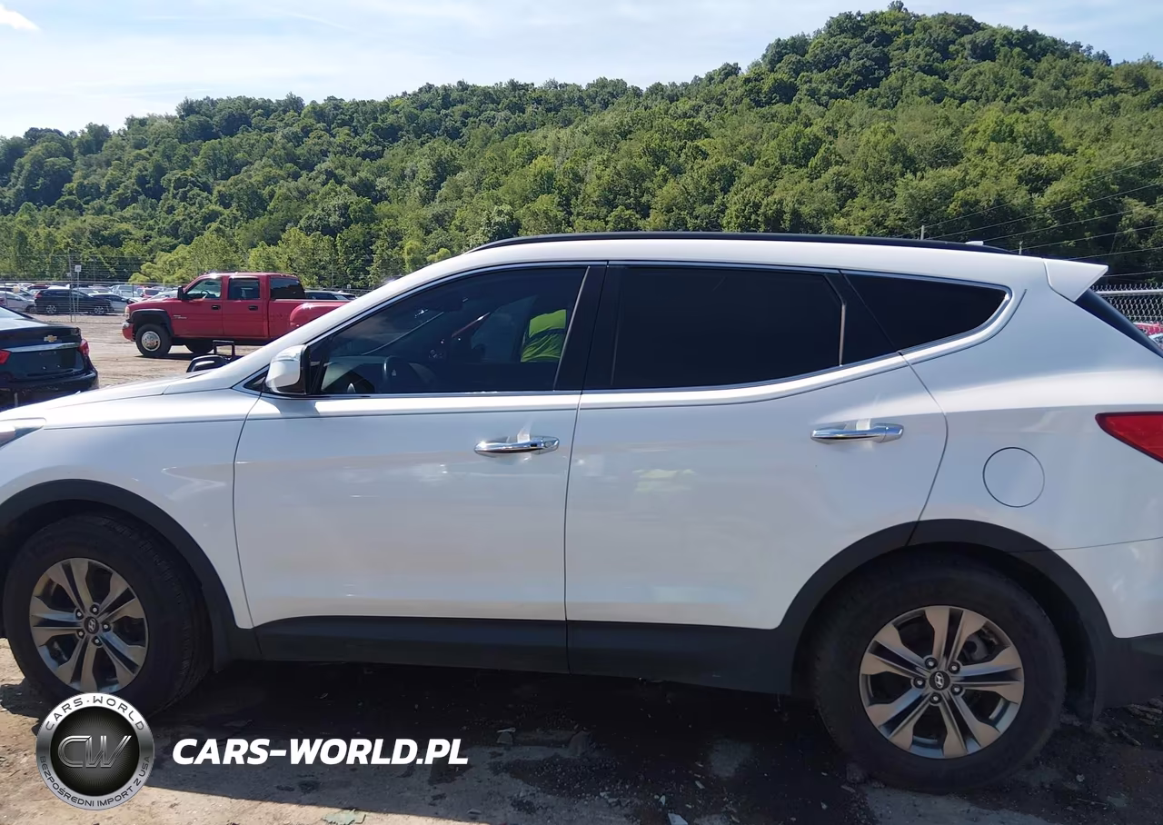 2016 Hyundai Santa Fe Sport 2.4L VIN:5XYZUDLB7GG325085 - 15