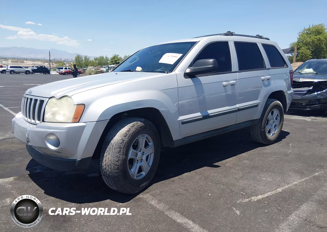2007 Jeep Grand Cherokee Laredo VIN:1J8GR48K97C613060 - 2