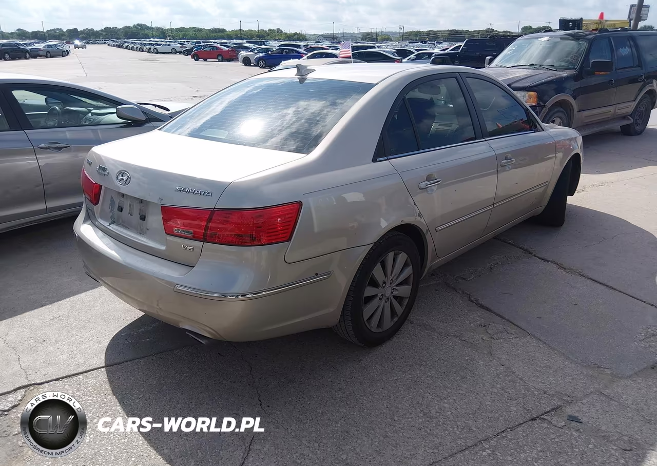 2009 Hyundai Sonata Limited V6 VIN:5NPEU46F99H545661 - 4