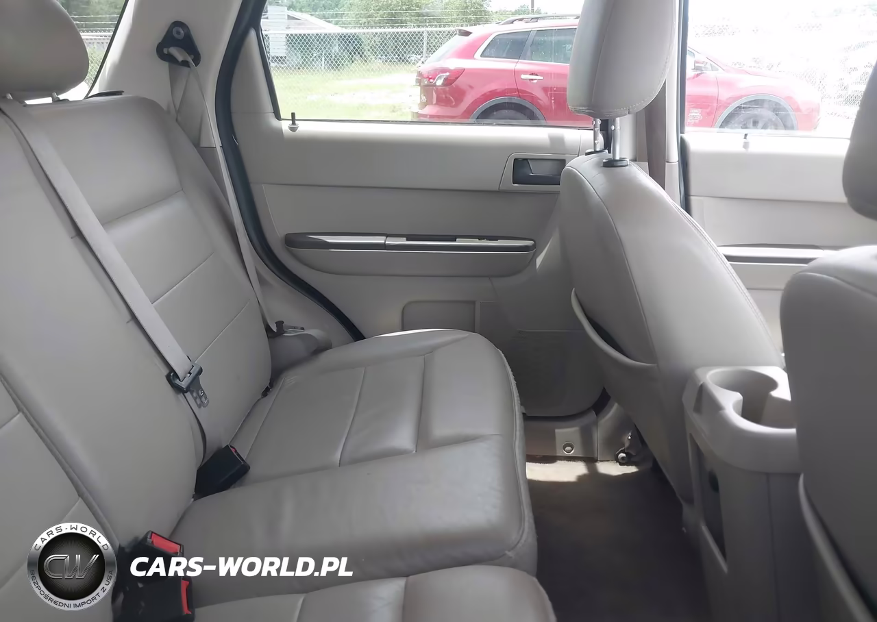 2008 Ford Escape Xlt VIN:1FMCU03118KA66980 - 8