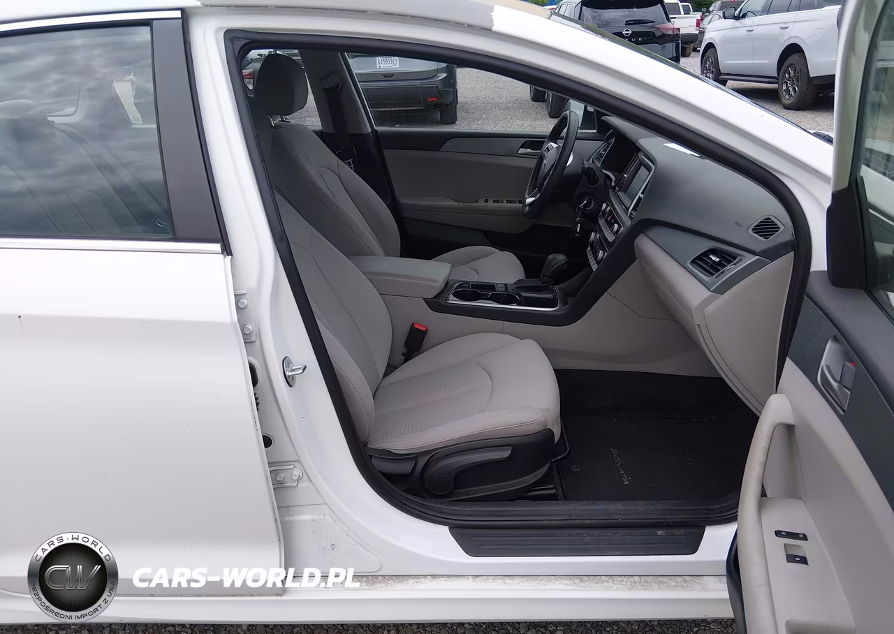 2018 Hyundai Sonata Eco VIN:5NPE24AA2JH688263 - 5