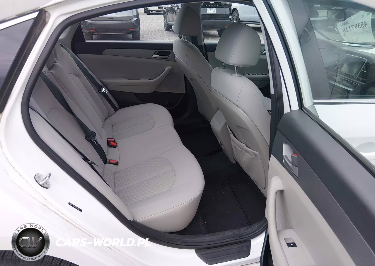 2018 Hyundai Sonata Eco VIN:5NPE24AA2JH688263 - 8