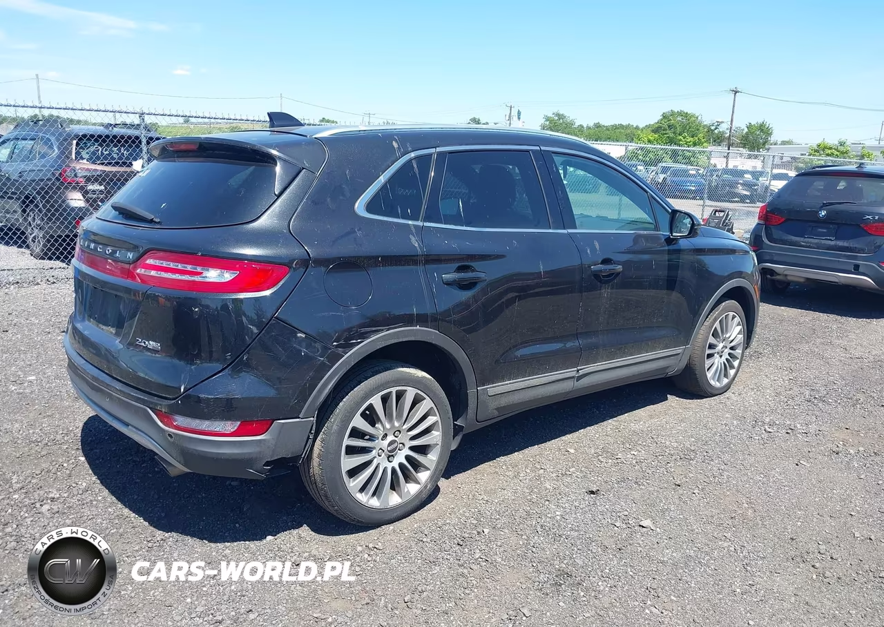 2015 Lincoln Mkc VIN:5LMCJ2A9XFUJ15542 - 4