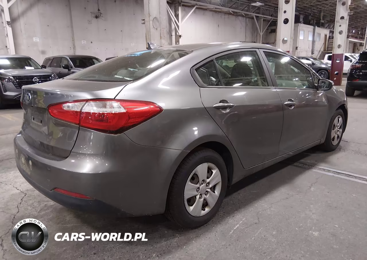 2016 Kia Forte Lx VIN:KNAFX4A60G5497111 - 4
