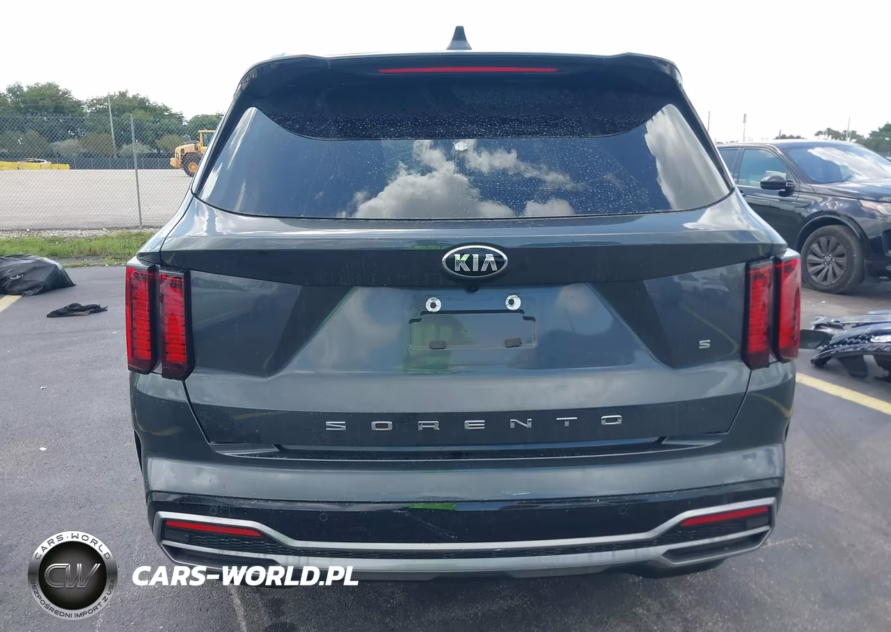 2021 Kia Sorento S VIN:5XYRL4LC2MG018592 - 17