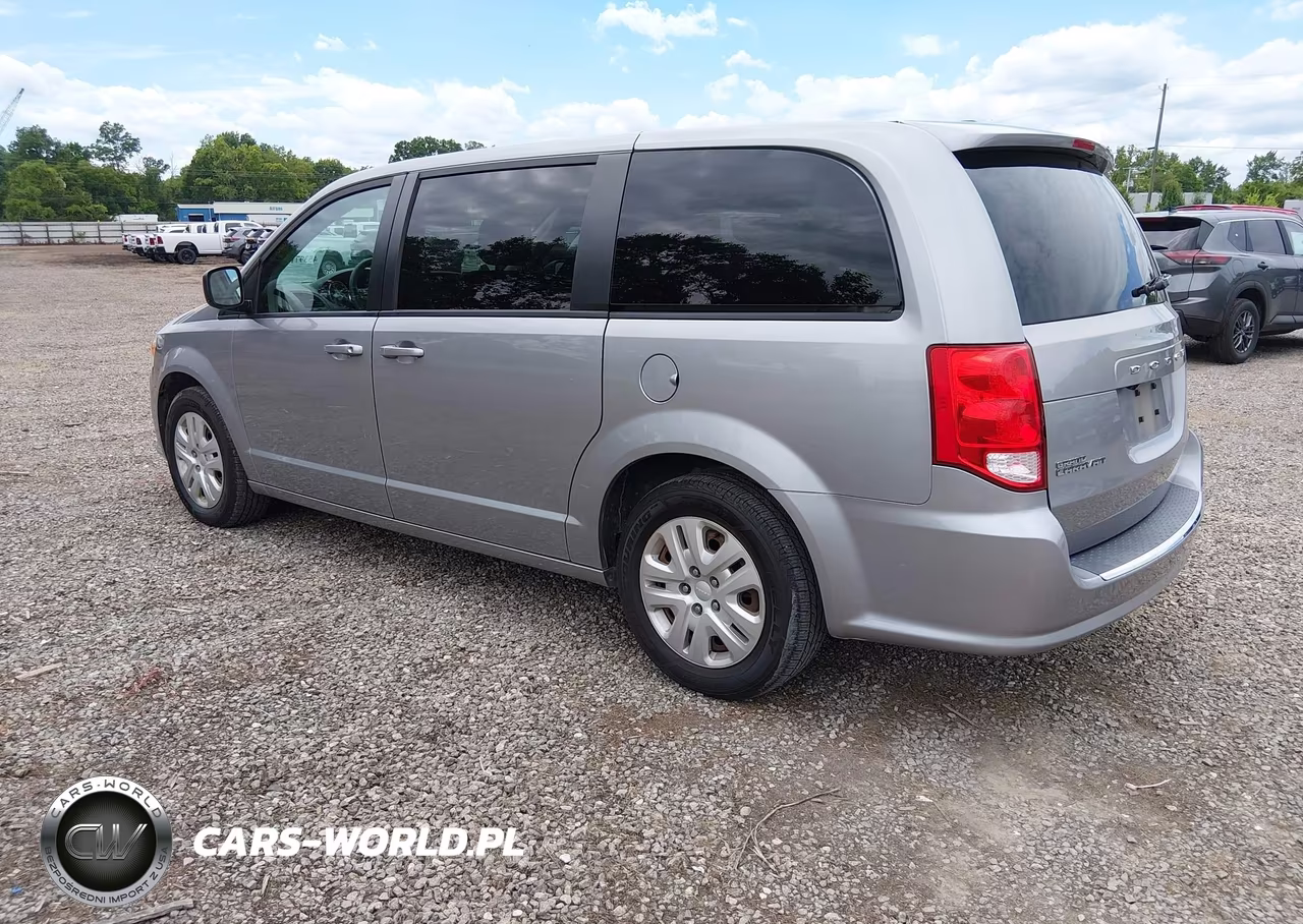 2018 Dodge Grand Caravan Se VIN:2C4RDGBG2JR296841 - 3