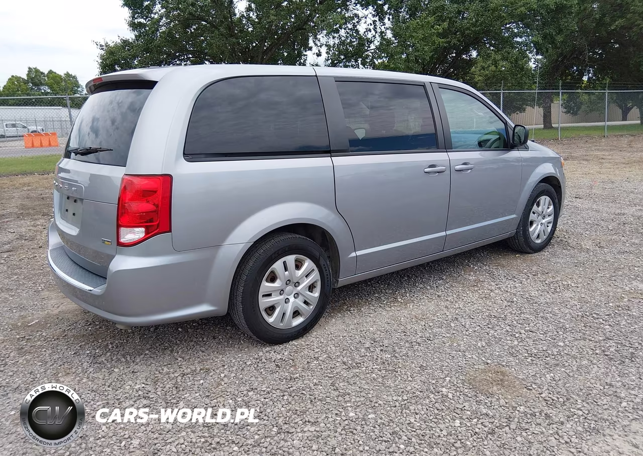 2018 Dodge Grand Caravan Se VIN:2C4RDGBG2JR296841 - 4