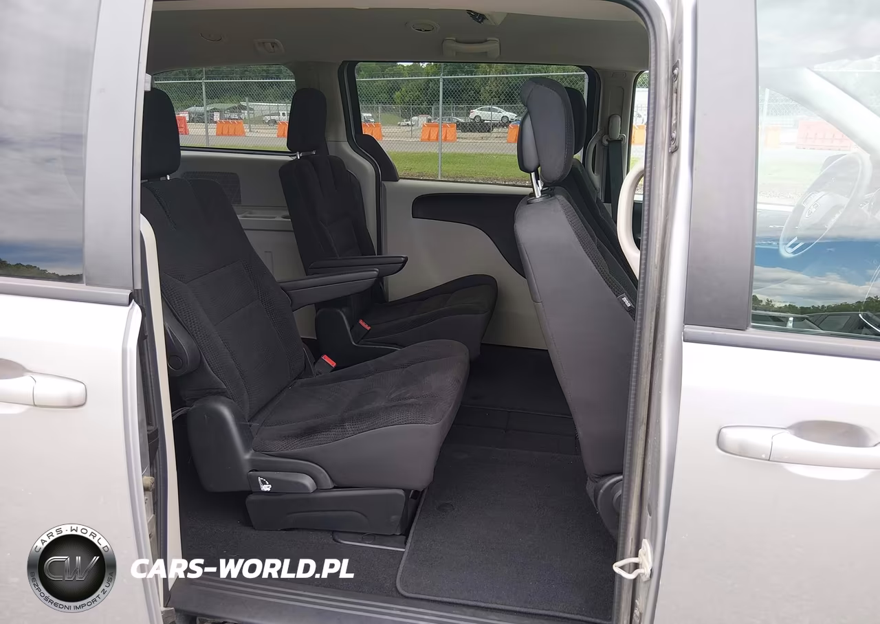 2018 Dodge Grand Caravan Se VIN:2C4RDGBG2JR296841 - 8