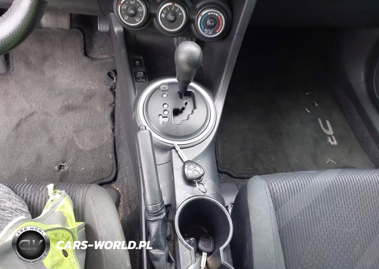 2012 Scion Tc VIN:JTKJF5C78C3027984 - 11