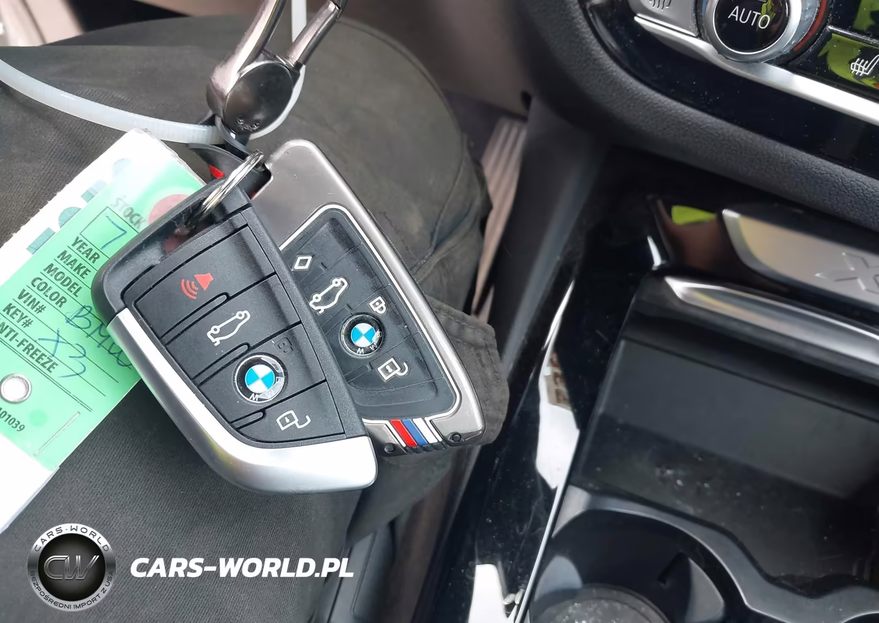 2021 BMW X3 xDrive30I VIN:5UXTY5C02M9G54256 - 11
