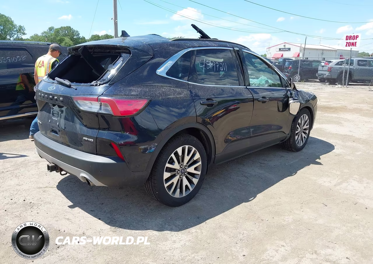 2021 Ford Escape Titanium VIN:1FMCU9J96MUA54867 - 4