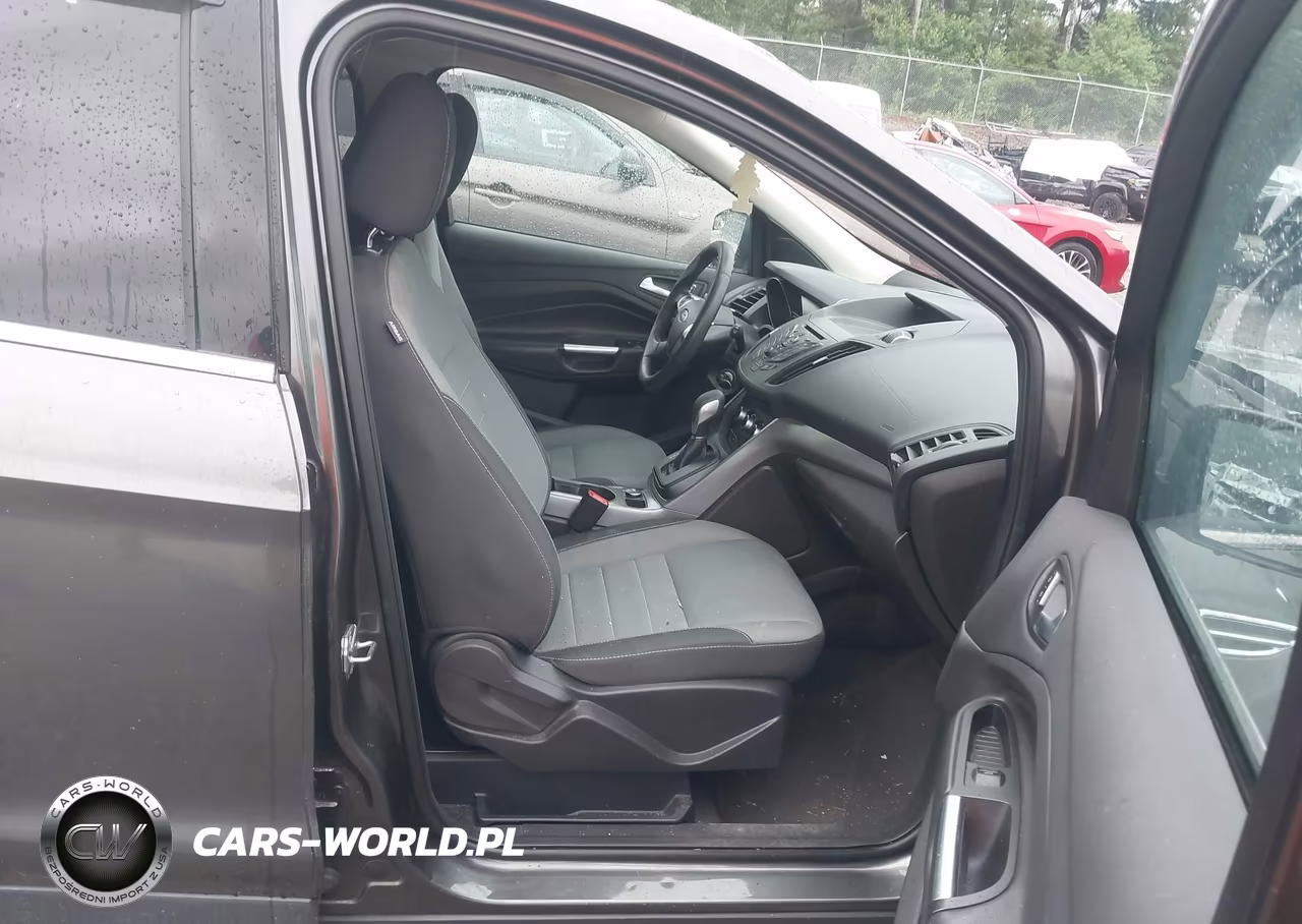2016 Ford Escape Se VIN:1FMCU9G94GUA31549 - 5