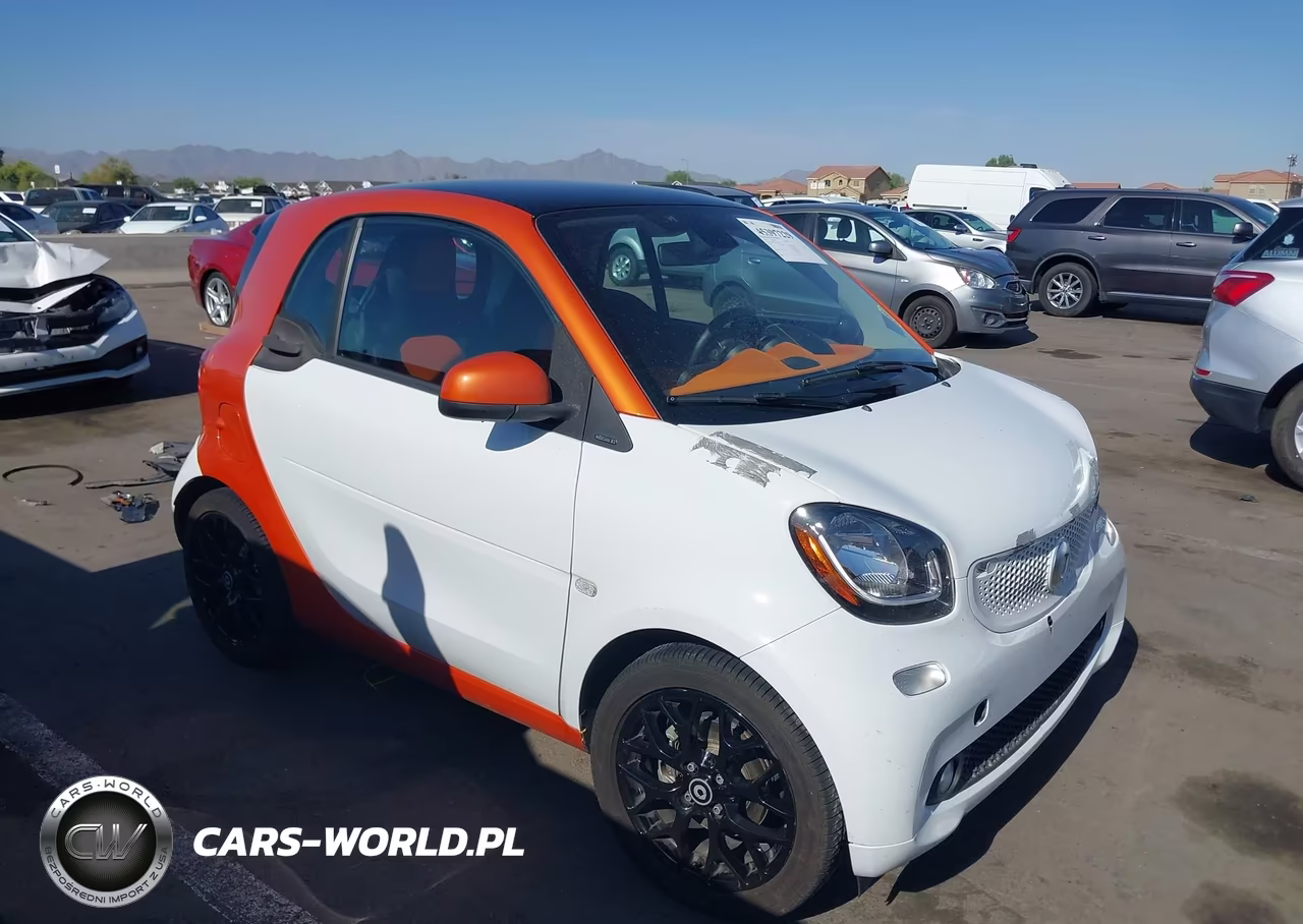 2016 Smart Fortwo Passion – zdjęcie 1 z 16