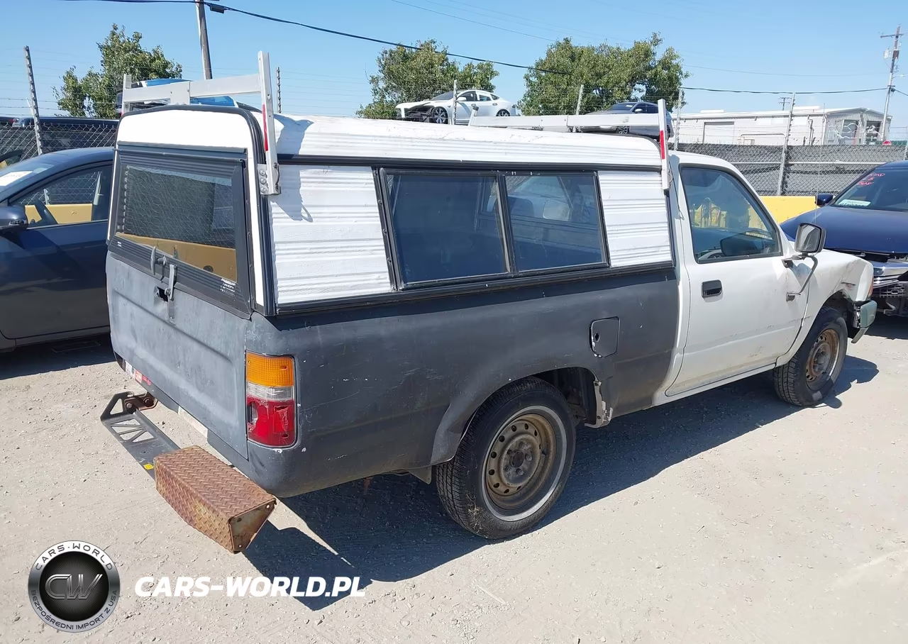 1989 Toyota Pickup 1-2 Ton Short Wheelbase VIN:JT4RN81R3K5027767 - 4
