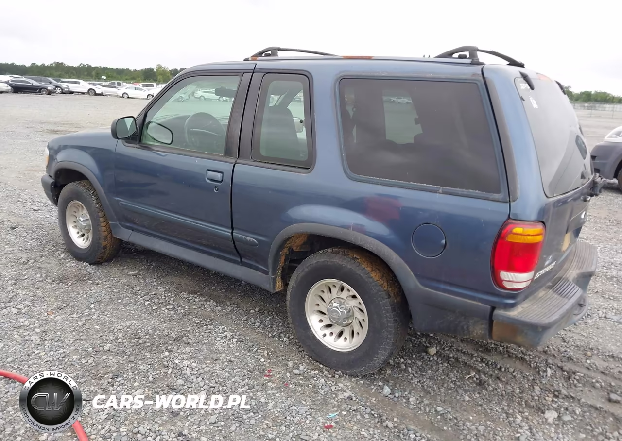 2000 Ford Explorer Sport VIN:1FMYU60E9YUA82719 - 3