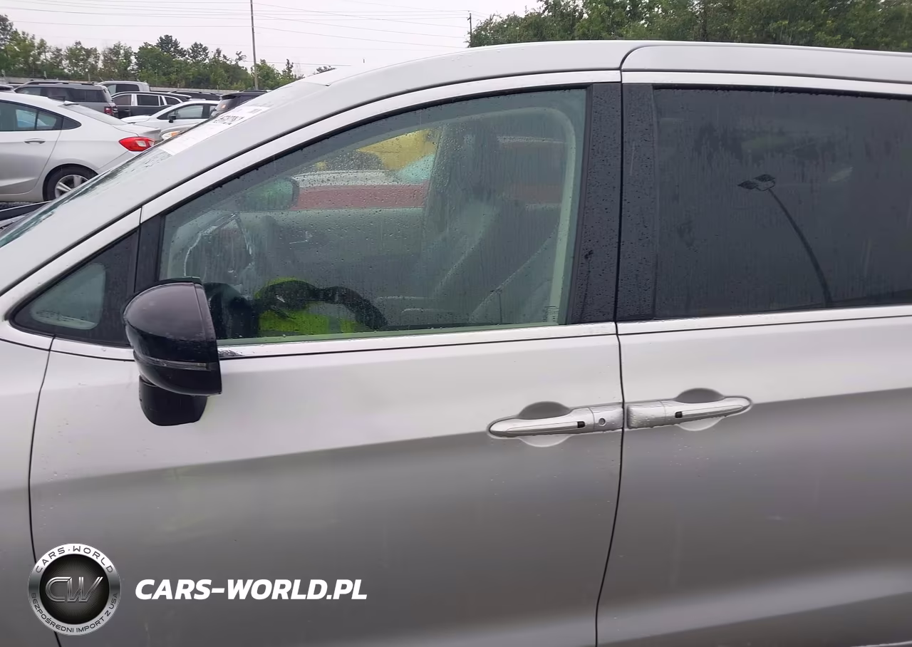 2024 Chrysler Pacifica Hybrid Select VIN:2C4RC1S7XRR150022 - 14