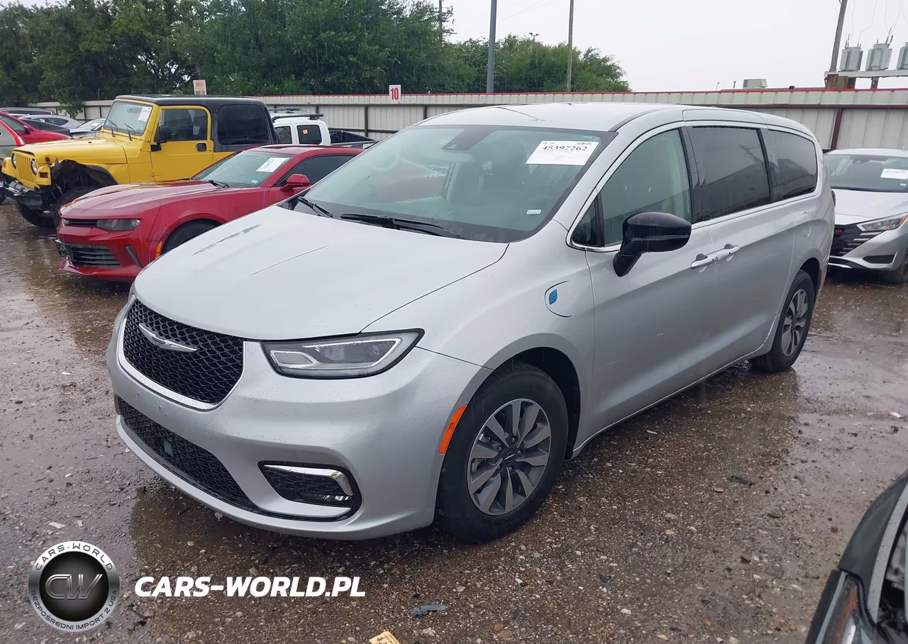 2024 Chrysler Pacifica Hybrid Select VIN:2C4RC1S7XRR150022 - 2