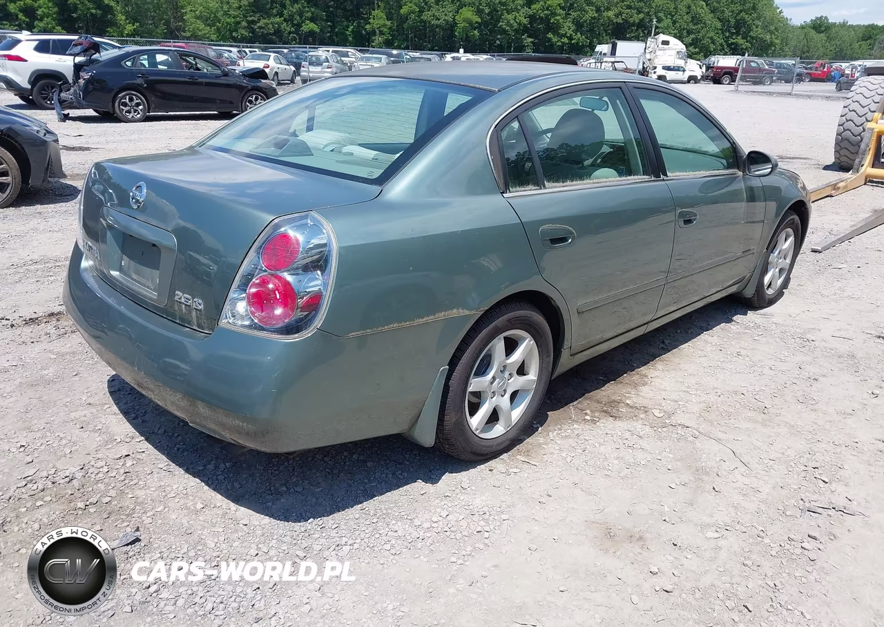 2005 Nissan Altima 2.5 S VIN:1N4AL11D75N472313 - 4