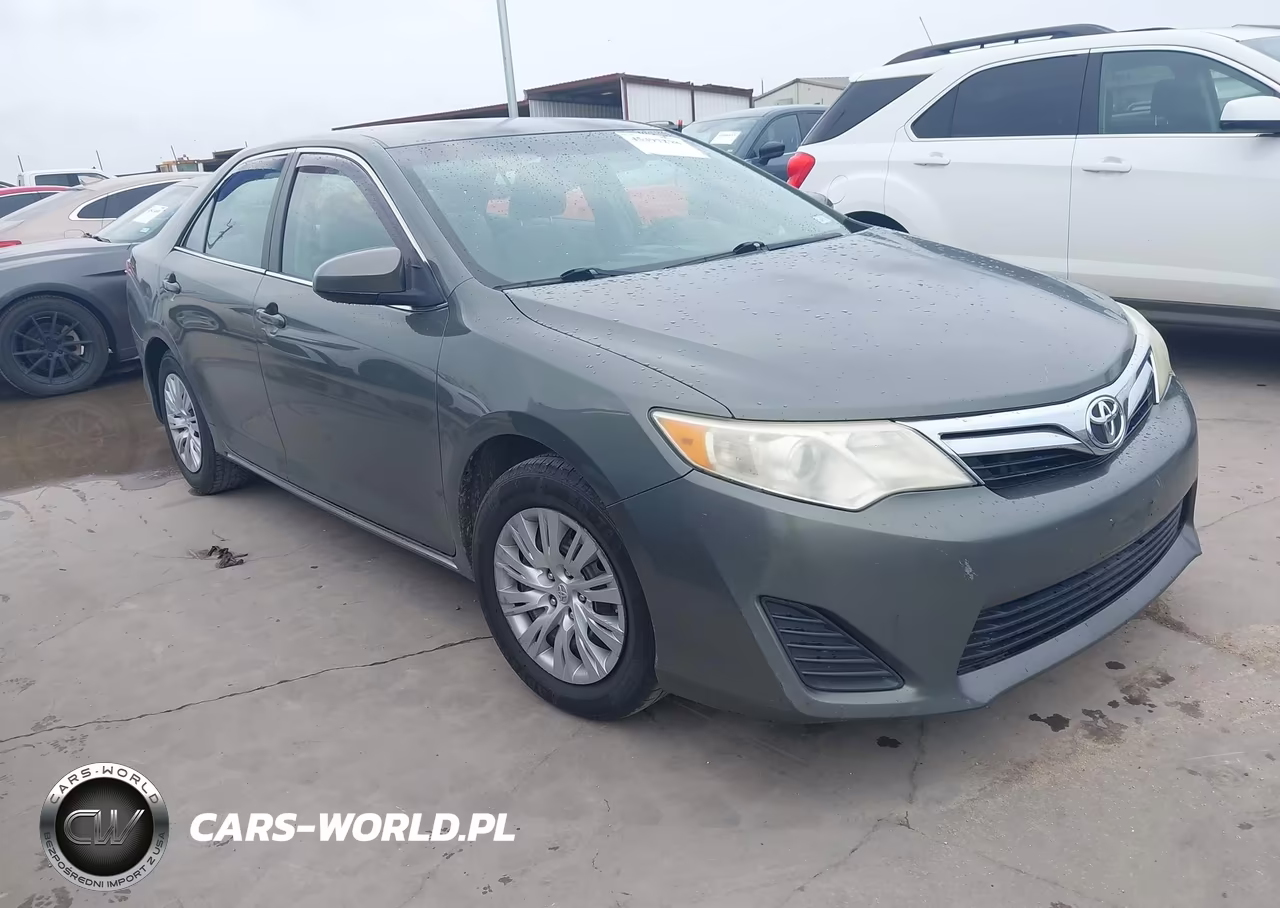 2014 Toyota Camry Le