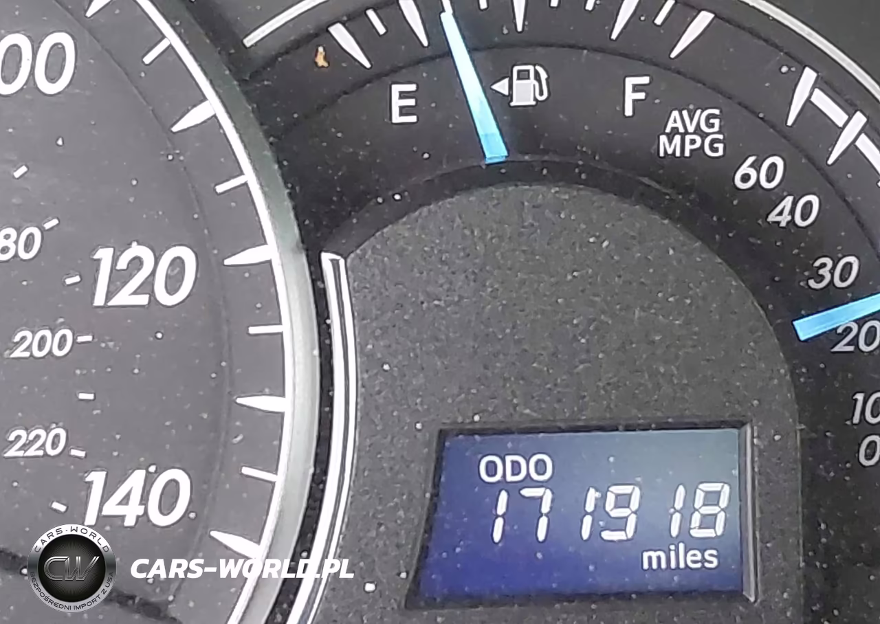 2014 Toyota Camry Le VIN:4T1BF1FK8EU814575 - 15