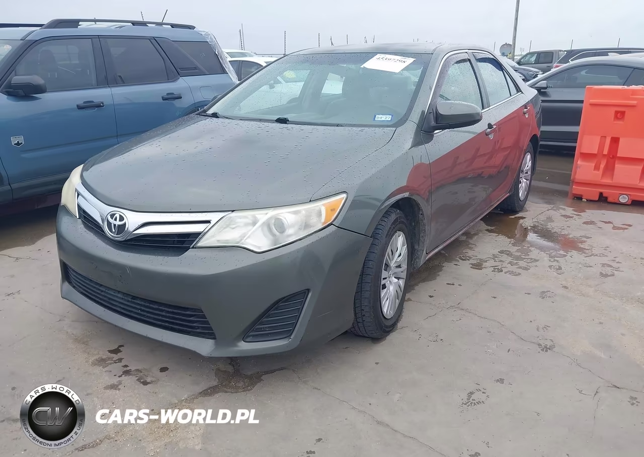 2014 Toyota Camry Le VIN:4T1BF1FK8EU814575 - 2