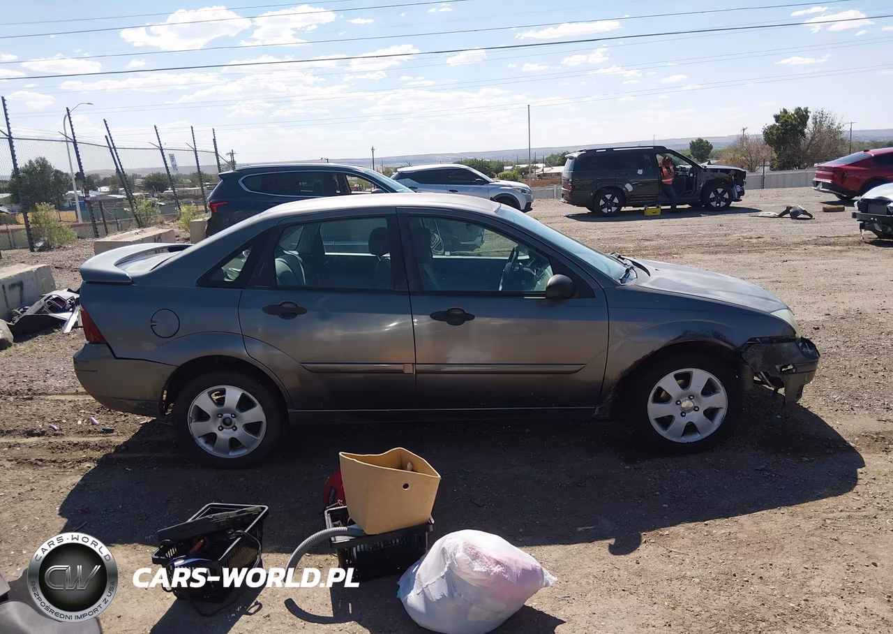 2007 Ford Focus S-Se-Ses VIN:1FAHP34N67W157244 - 13