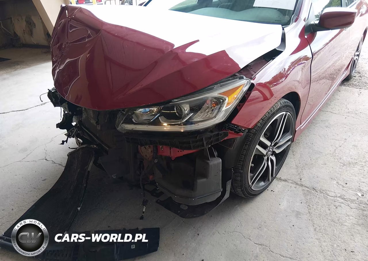 2017 Honda Accord Sport VIN:1HGCR2F57HA053447 - 19