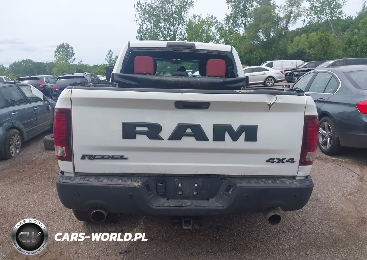 2016 Ram 1500 Rebel VIN:1C6RR7YT9GS103864 - 17