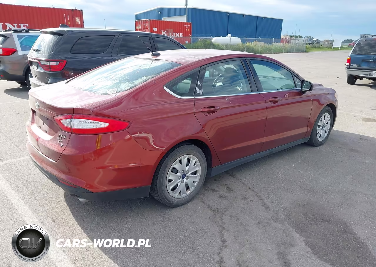 2014 Ford Fusion S VIN:3FA6P0G79ER367887 - 4