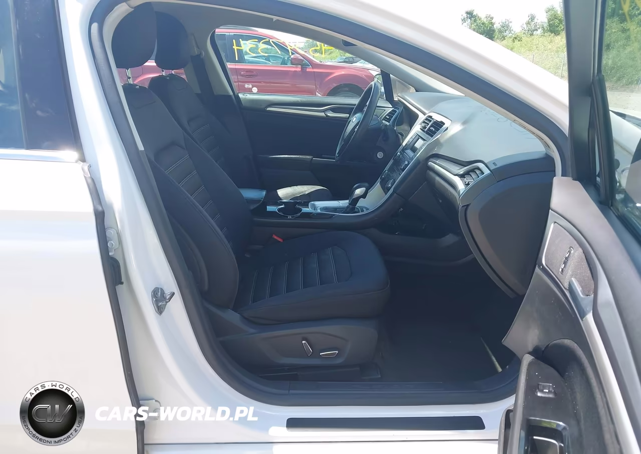 2015 Ford Fusion Se VIN:3FA6P0H70FR285482 - 5