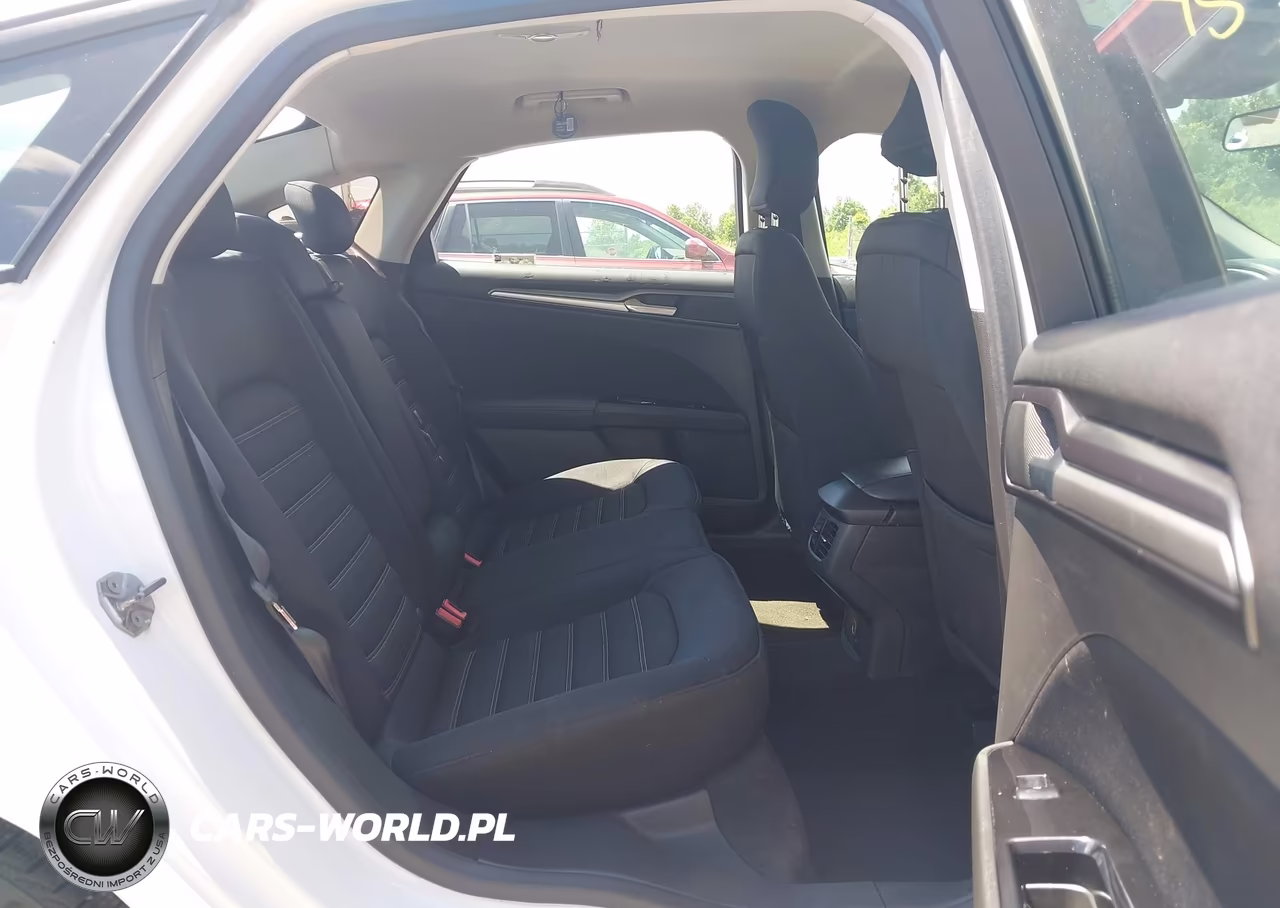 2015 Ford Fusion Se VIN:3FA6P0H70FR285482 - 8