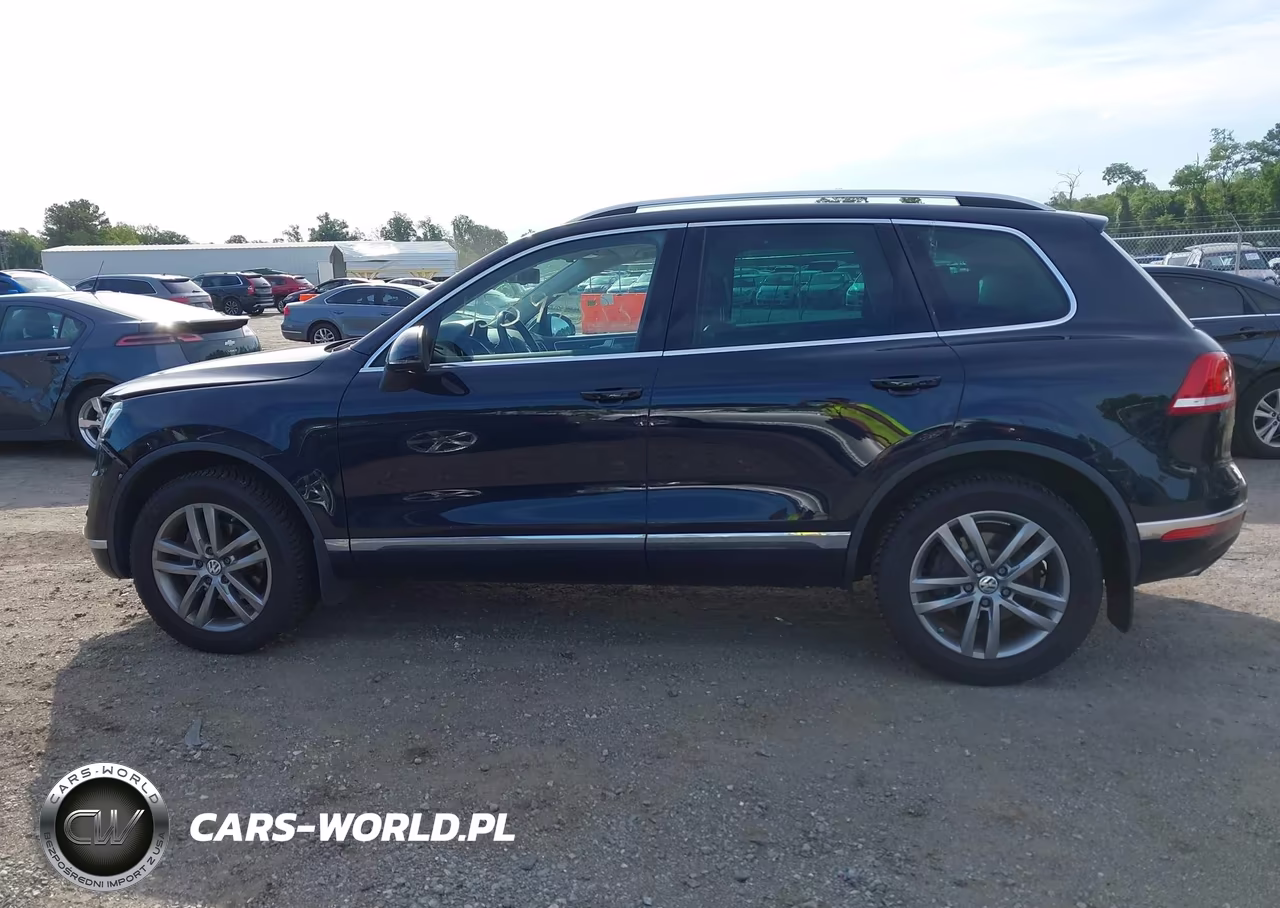 2016 Volkswagen Touareg Vr6 Lux VIN:WVGEF9BP6GD011585 - 14