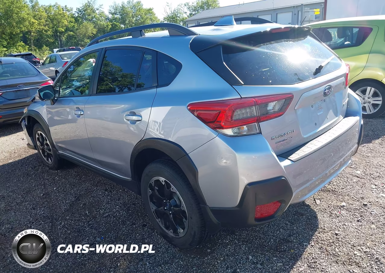 2022 Subaru Crosstrek Premium VIN:JF2GTAPC4N8251674 - 3