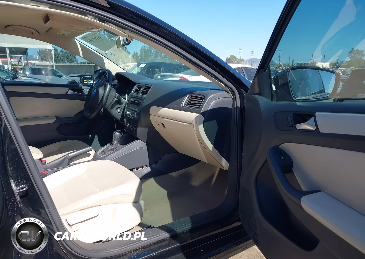2012 Volkswagen Jetta 2.5L Se VIN:3VWDP7AJ6CM450795 - 5