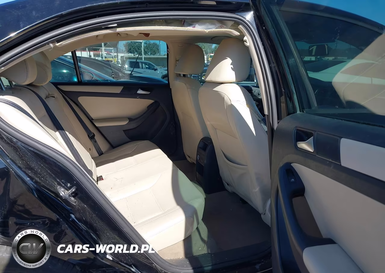 2012 Volkswagen Jetta 2.5L Se VIN:3VWDP7AJ6CM450795 - 8