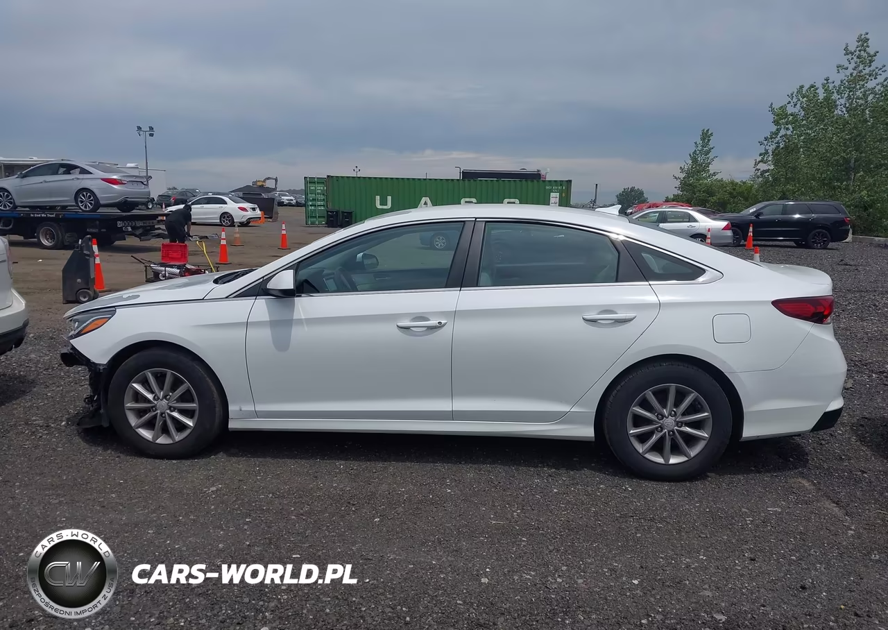 2018 Hyundai Sonata Se VIN:5NPE24AF5JH668746 - 14
