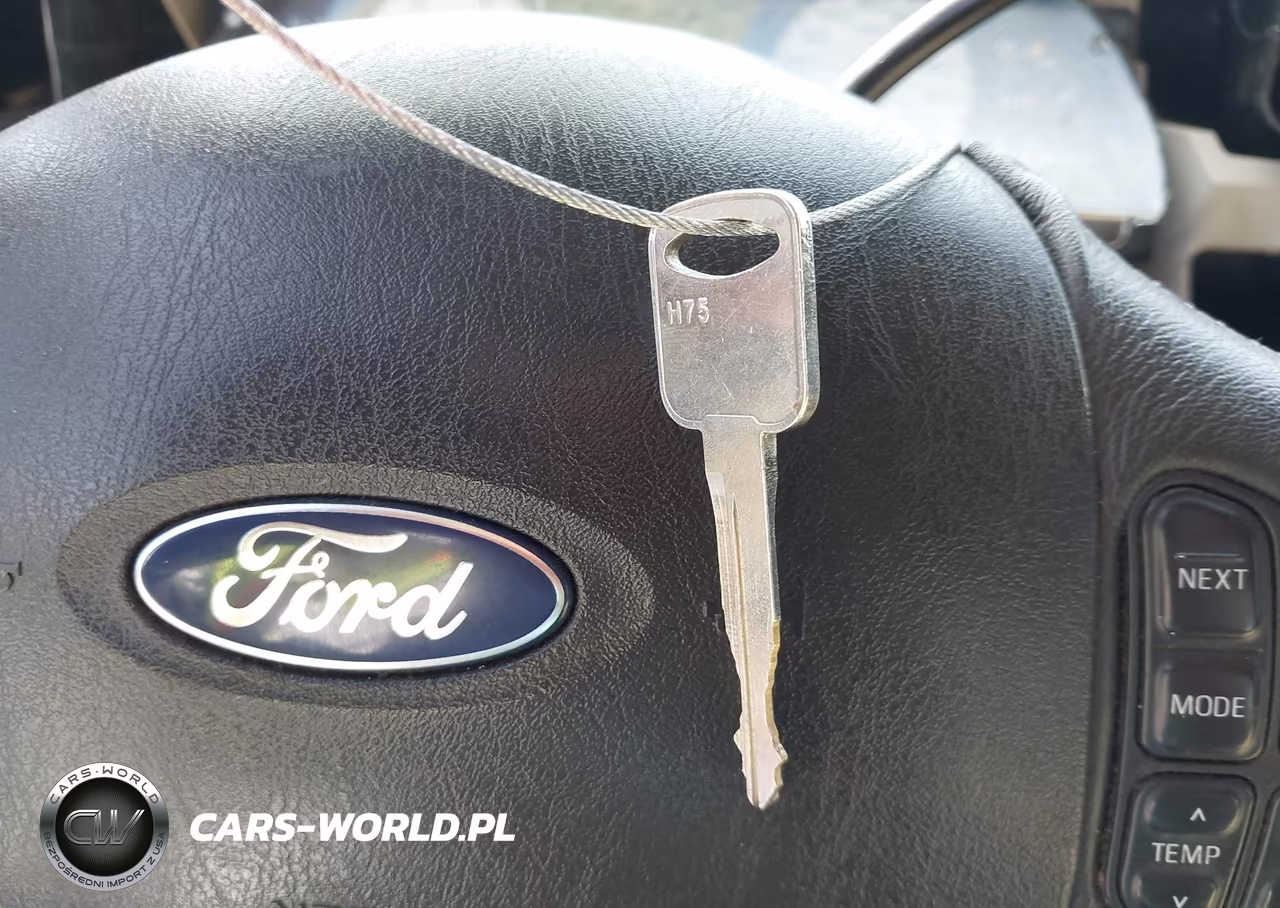 2007 Ford F-350 Lariat-Xl-Xlt VIN:1FTWW33P77EA32119 - 11