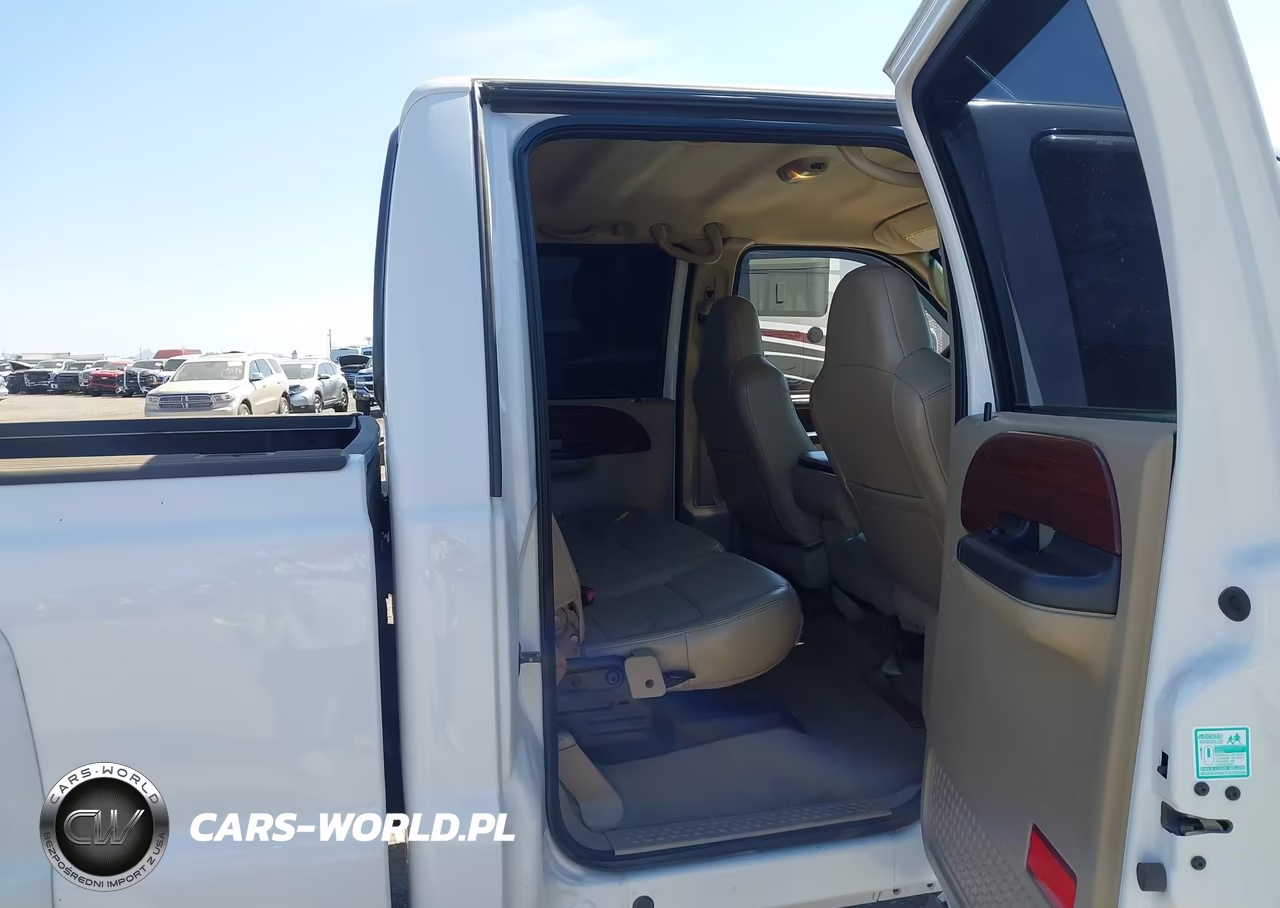 2007 Ford F-350 Lariat-Xl-Xlt VIN:1FTWW33P77EA32119 - 8